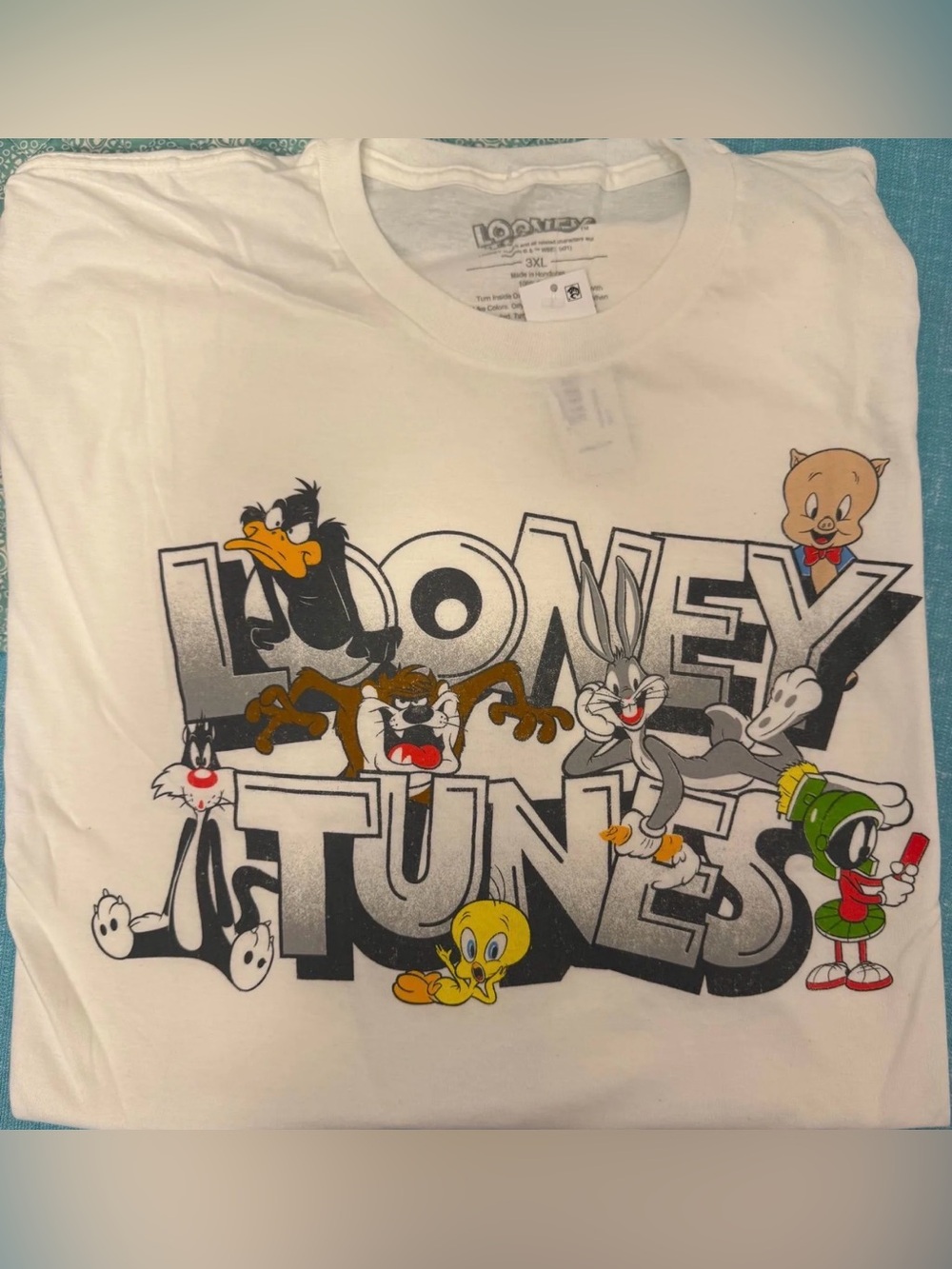 Men's Looney Tunes Character Collage Logo Graphic Tee